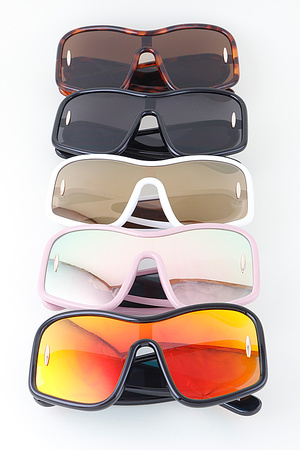 Wavy Polycarbonate Shield Sunglasses