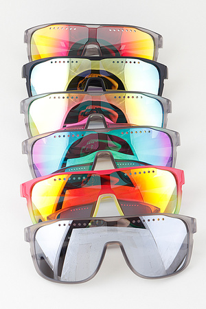 Open Bolt Polycarbonate Sunglasses