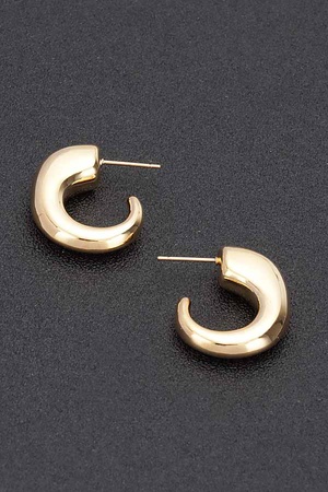 Metal Vintage Hoop Earring