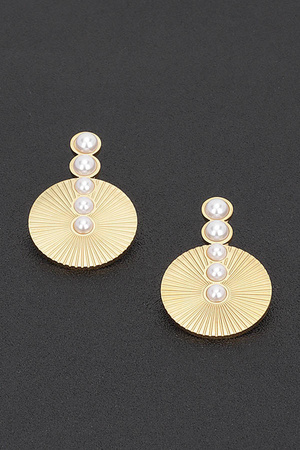 Faux Pearl Vintage Earring