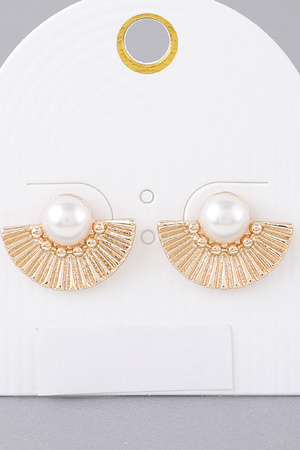 Pearl Flare Disk Earrings