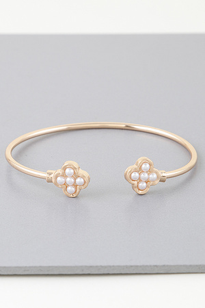 Open Pearled Clover Bracelet