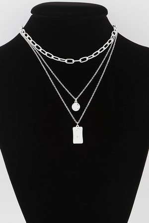 Layered Chain Tag Necklace Set