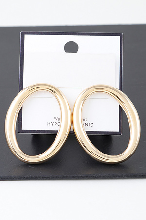 Shiny "O" Oval Earrings