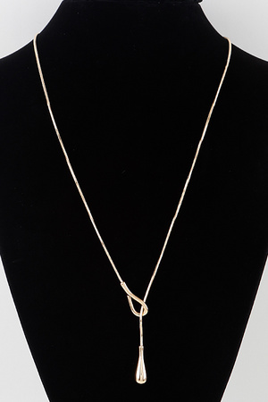 Ultra Teardrop Toggle Necklace