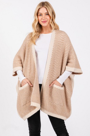 Fuzzy Herringbon Pocket Kimono.