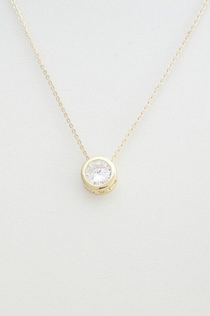 Round Rhinestone Pendant Necklace