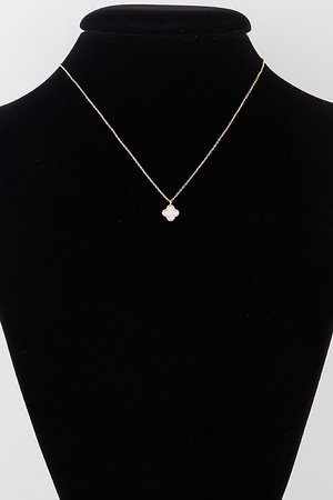 Classic Clover Pendant Necklace