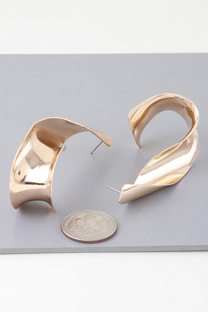 Abstract Shiny Twisted Plate Earrings