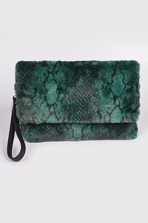 Flap Fur Clutch