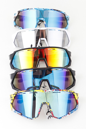 Cartoon Geometric Shield Sunglasses