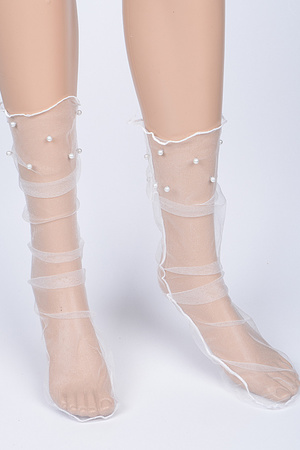 Ladylike Socks With Pearl Details.